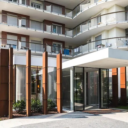 Jesolopalace Hotel&aparthotel Hotel 4*