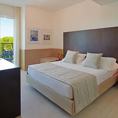 Jesolopalace Hotel&aparthotel 4*